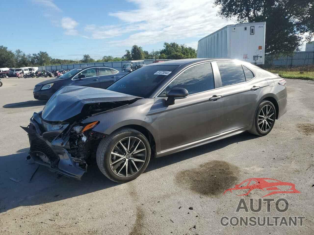 TOYOTA CAMRY 2023 - 4T1G11AK5PU790217