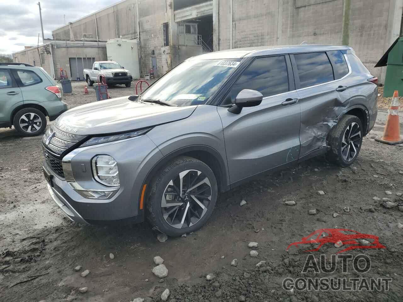 MITSUBISHI OUTLANDER 2023 - JA4J4UA83PZ011238