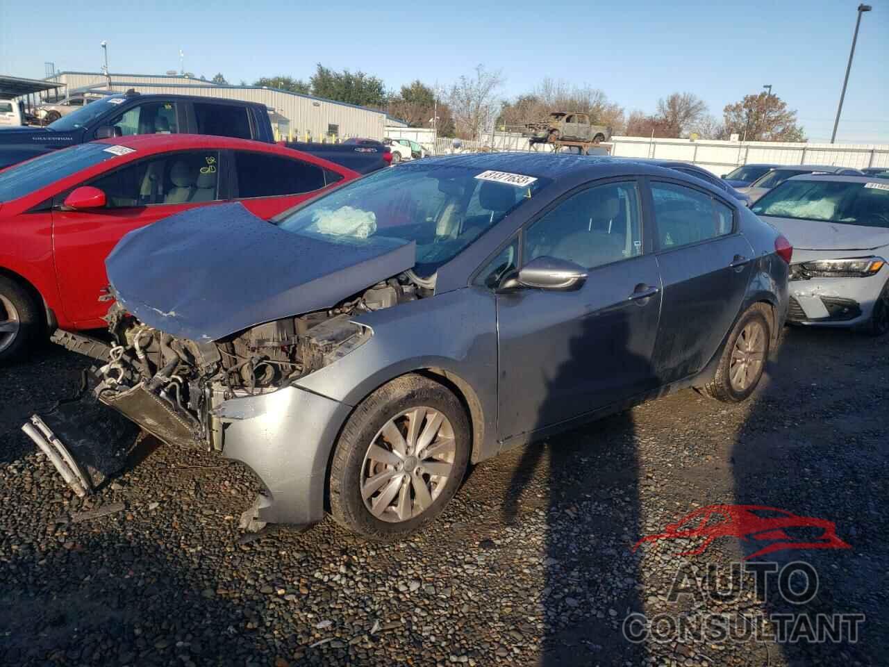 KIA FORTE 2016 - KNAFX4A68G5509859