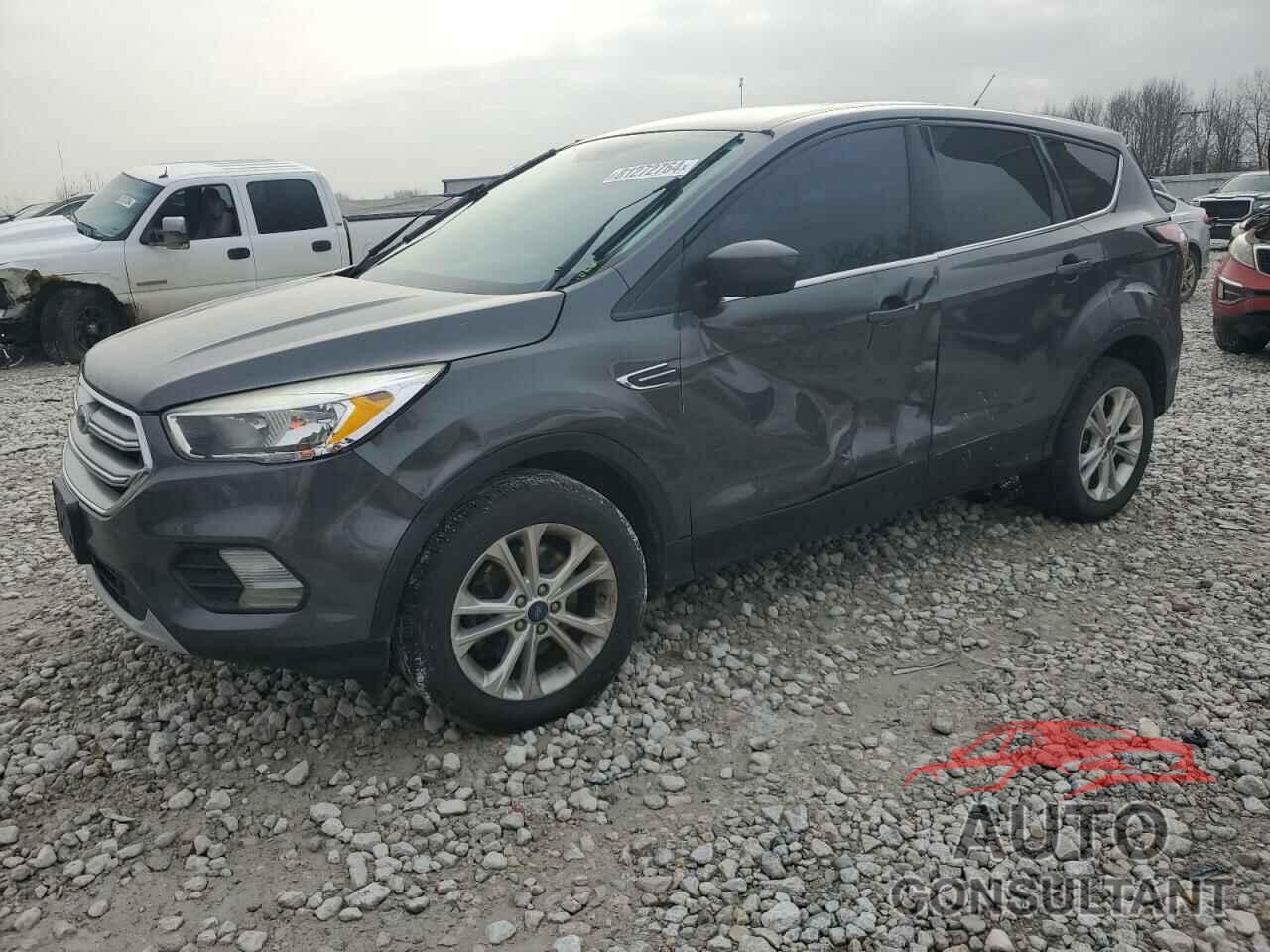FORD ESCAPE 2017 - 1FMCU9GD3HUE44715