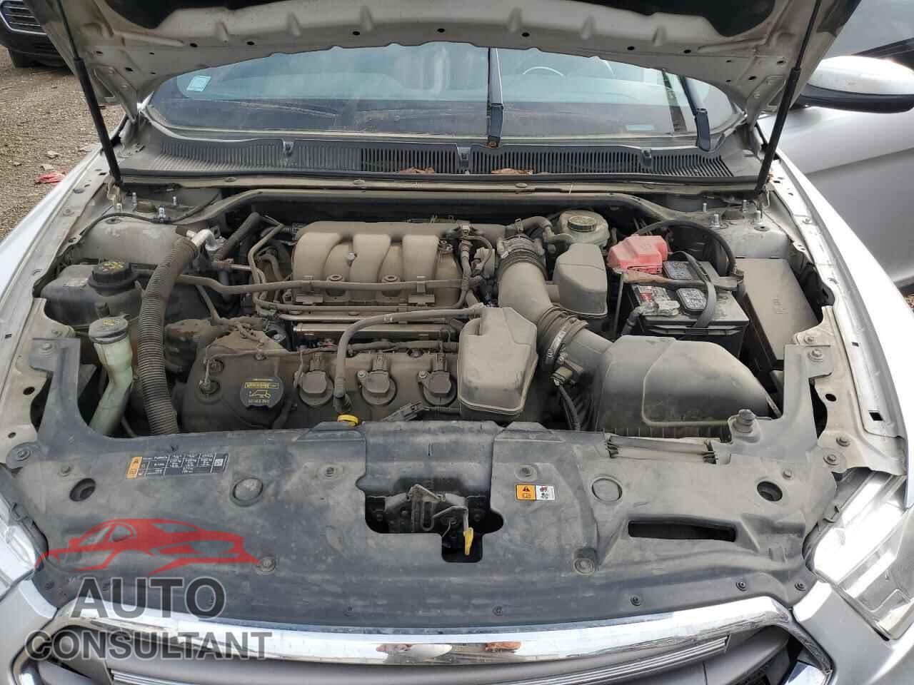FORD TAURUS 2013 - 1FAHP2E80DG234375
