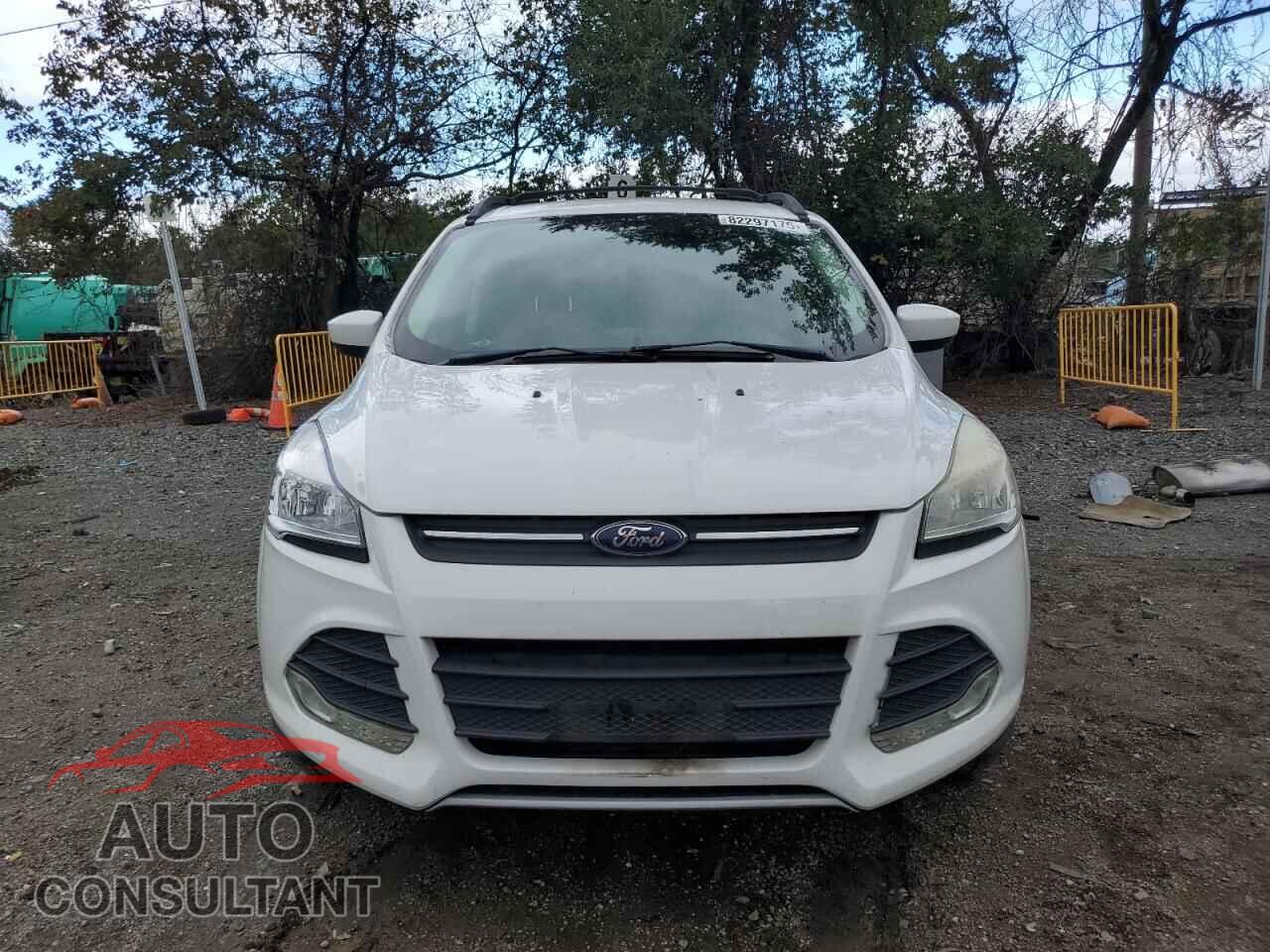 FORD ESCAPE 2014 - 1FMCU9G97EUC26770