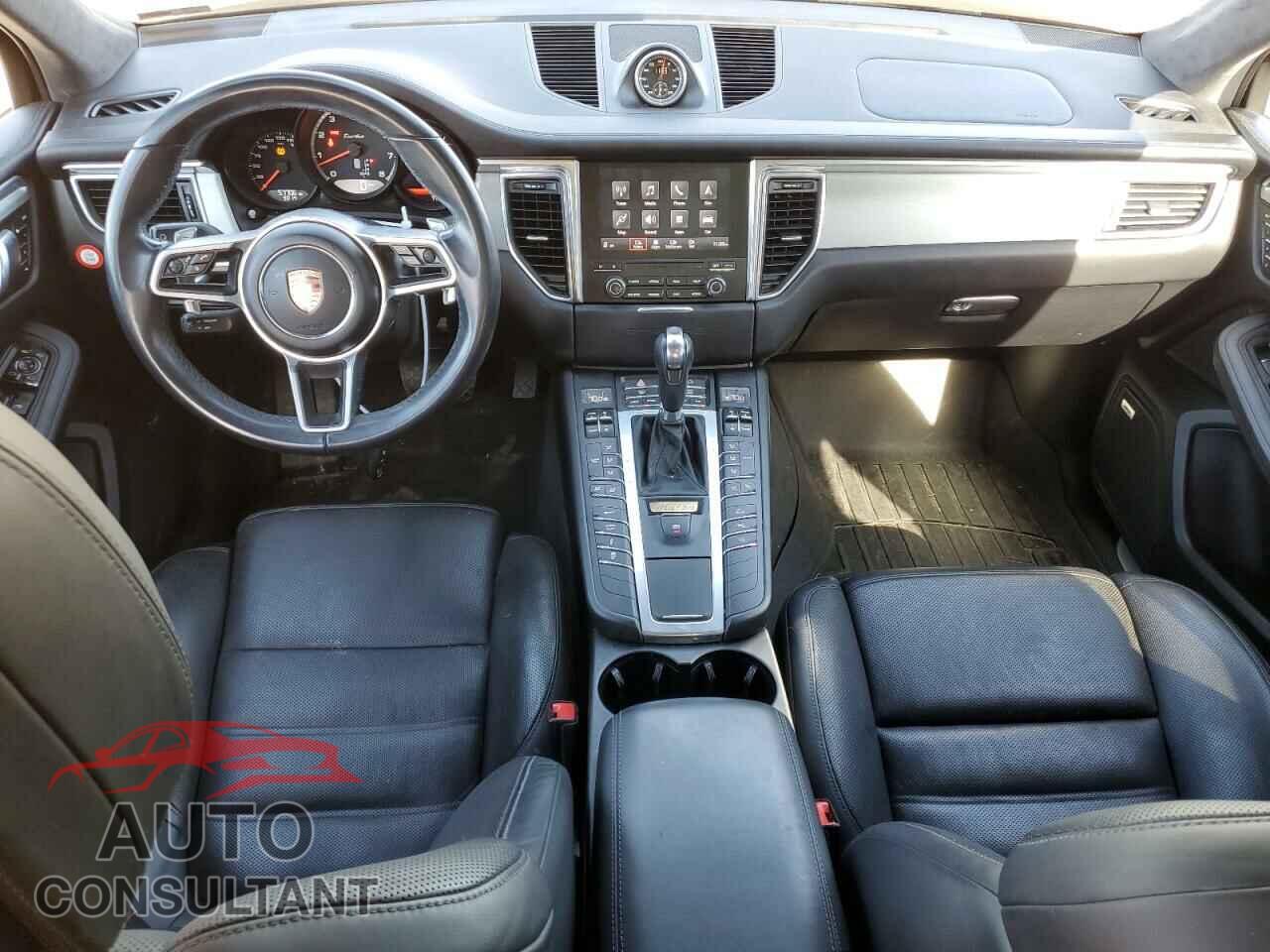 PORSCHE MACAN 2017 - WP1AF2A56HLB60630