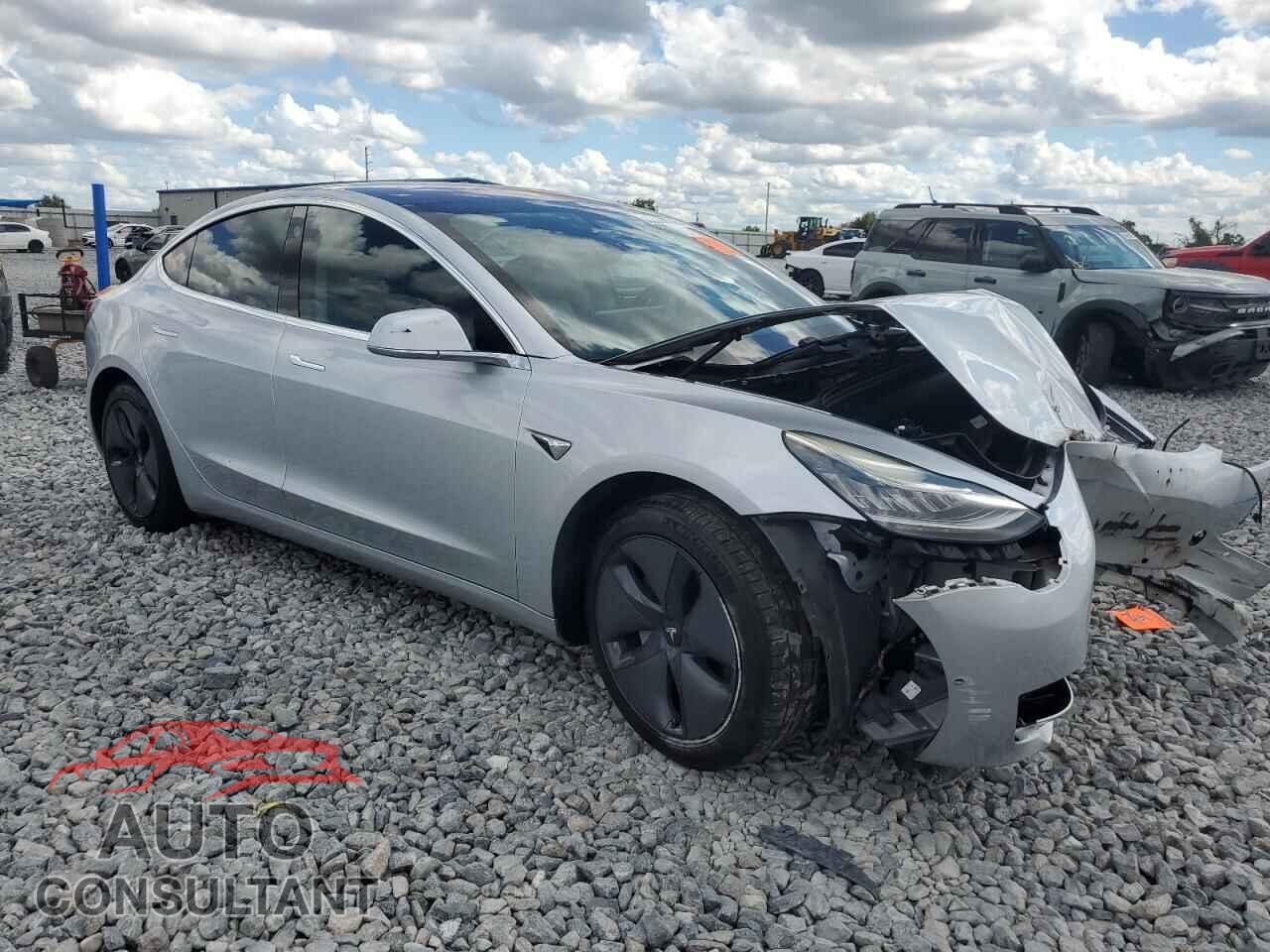 TESLA MODEL 3 2018 - 5YJ3E1EA8JF016584
