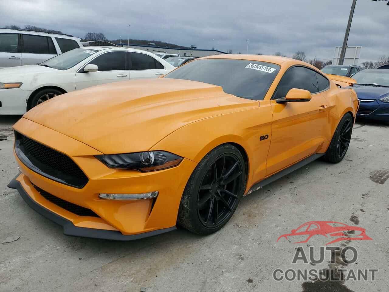 FORD MUSTANG 2018 - 1FA6P8CF1J5122025