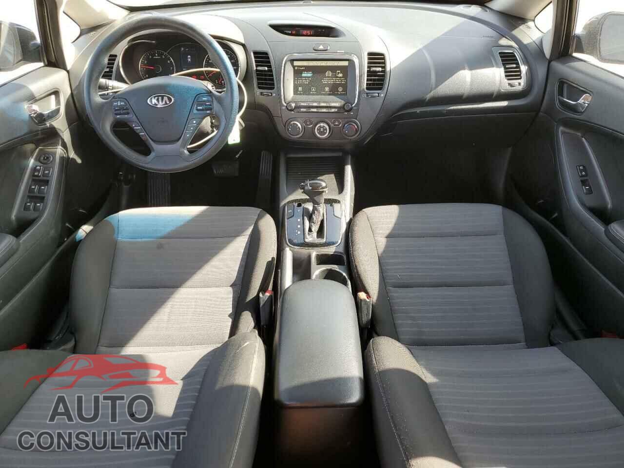 KIA FORTE 2017 - 3KPFL4A79HE031027