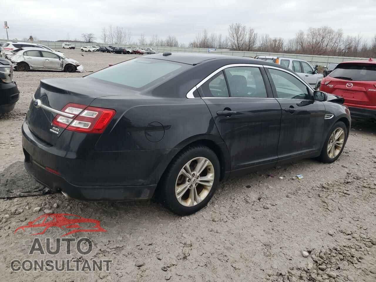 FORD TAURUS 2015 - 1FAHP2E82FG208945