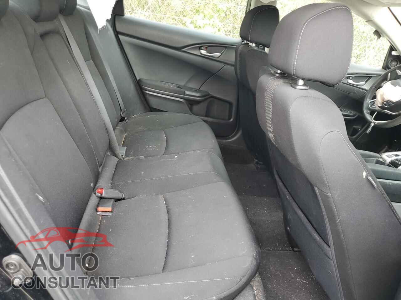 HONDA CIVIC 2017 - 19XFC2F73HE016780