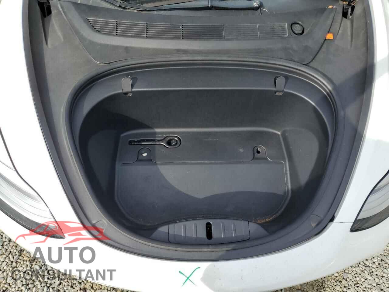 TESLA MODEL 3 2019 - 5YJ3E1EB3KF510720