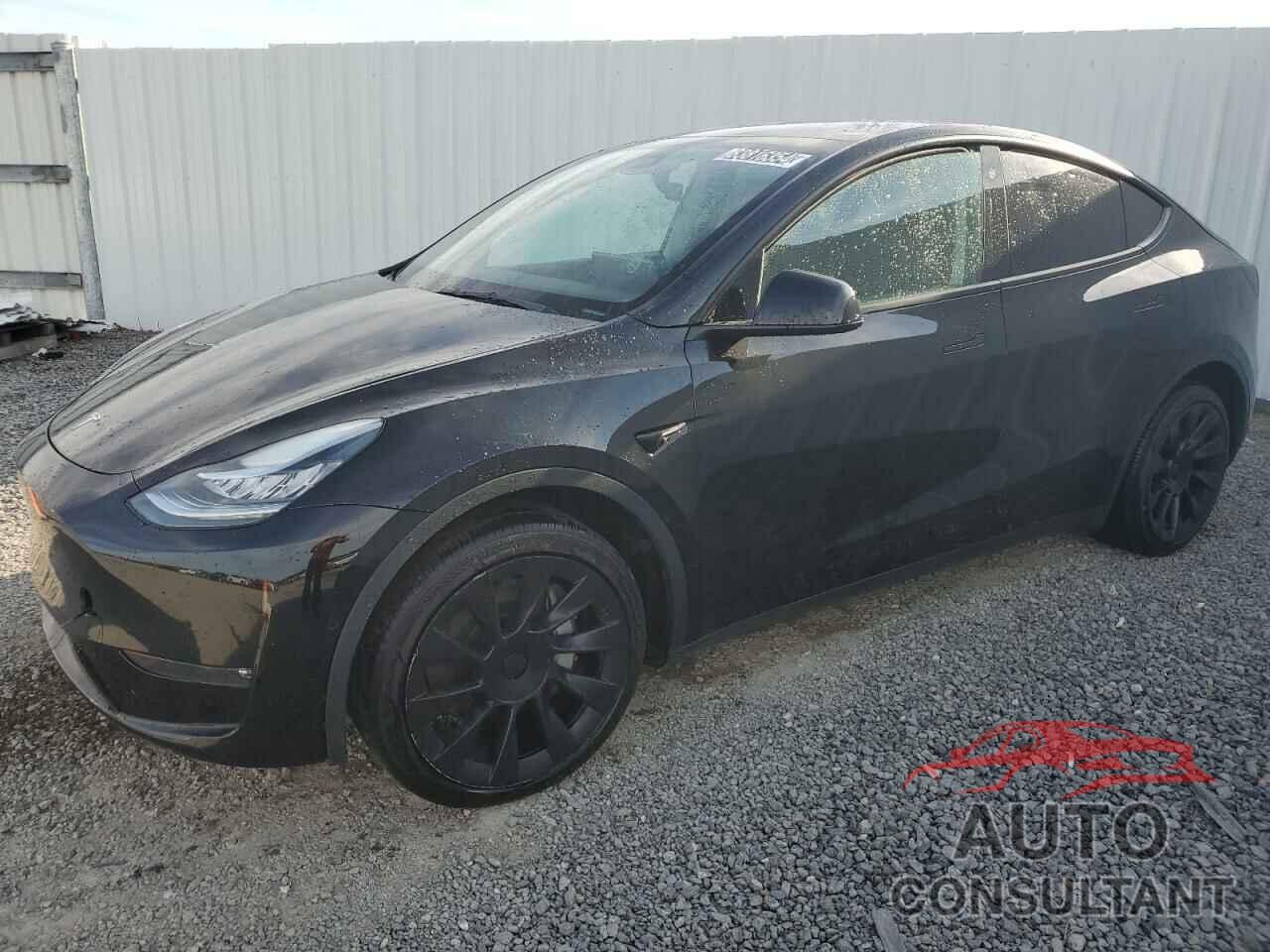 TESLA MODEL Y 2022 - 7SAYGDEE8NF481363