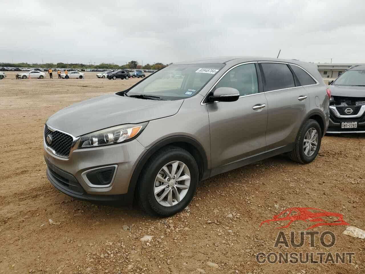 KIA SORENTO 2018 - 5XYPG4A37JG411028