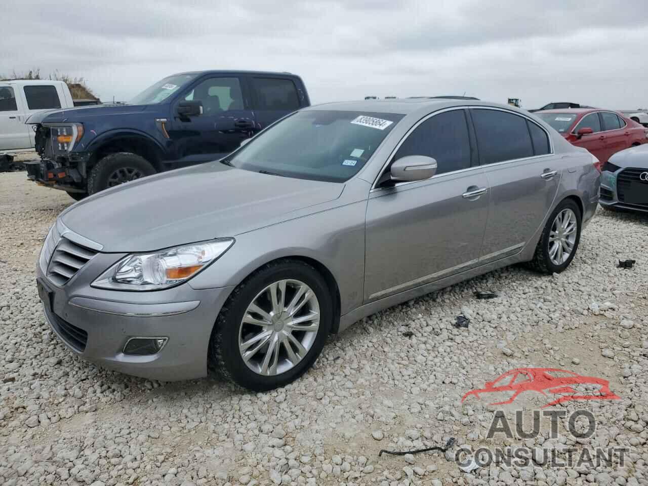 HYUNDAI GENESIS 2009 - KMHGC46F49U044173