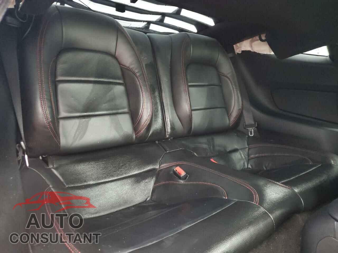 FORD MUSTANG 2017 - 1FA6P8CFXH5351586