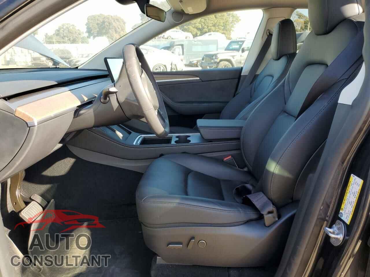 TESLA MODEL Y 2024 - 7SAYGDEEXRF995933