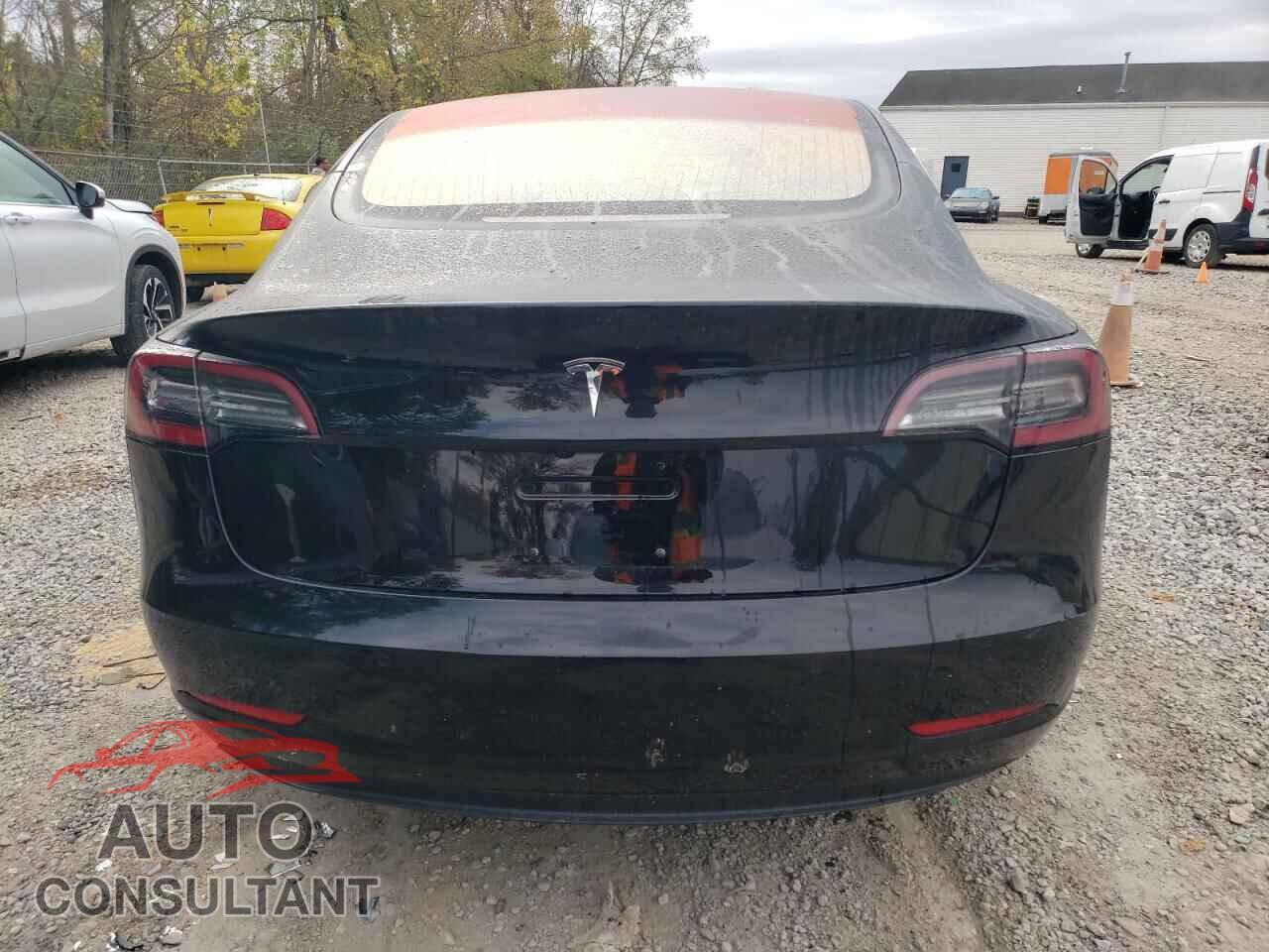 TESLA MODEL 3 2018 - 5YJ3E1EA2JF041237