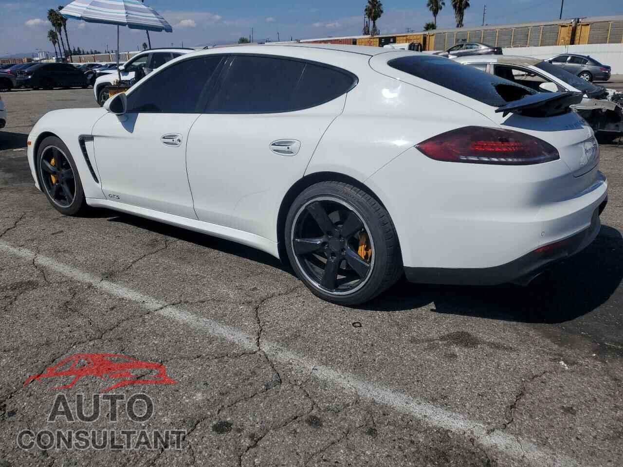 PORSCHE PANAMERA 2015 - WP0AF2A71FL080796