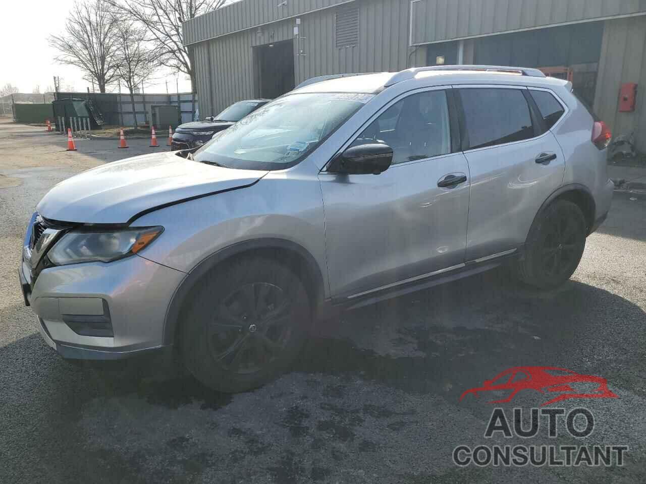 NISSAN ROGUE 2018 - JN8AT2MVXJW317400