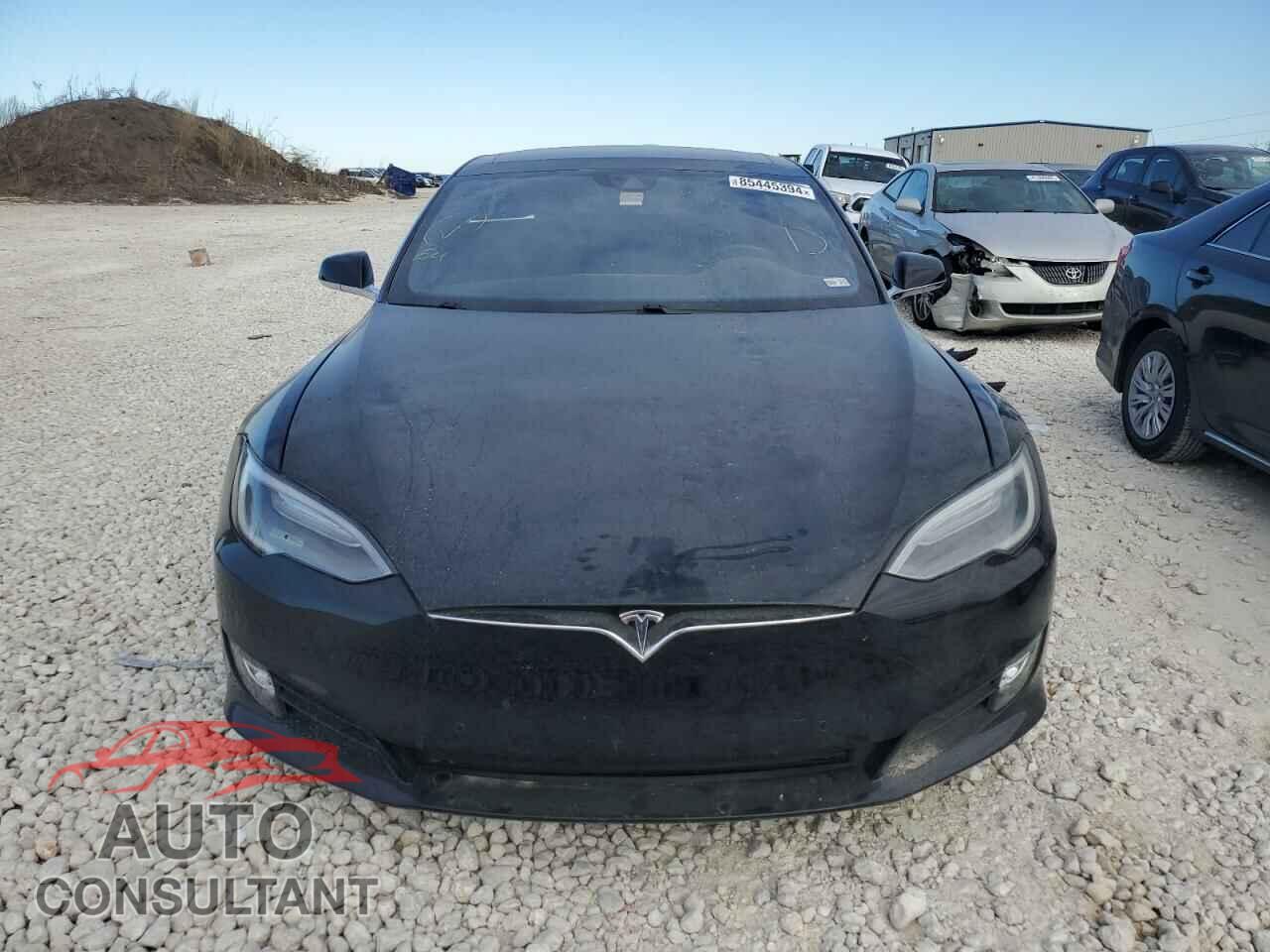 TESLA MODEL S 2016 - 5YJSA1E10GF160517