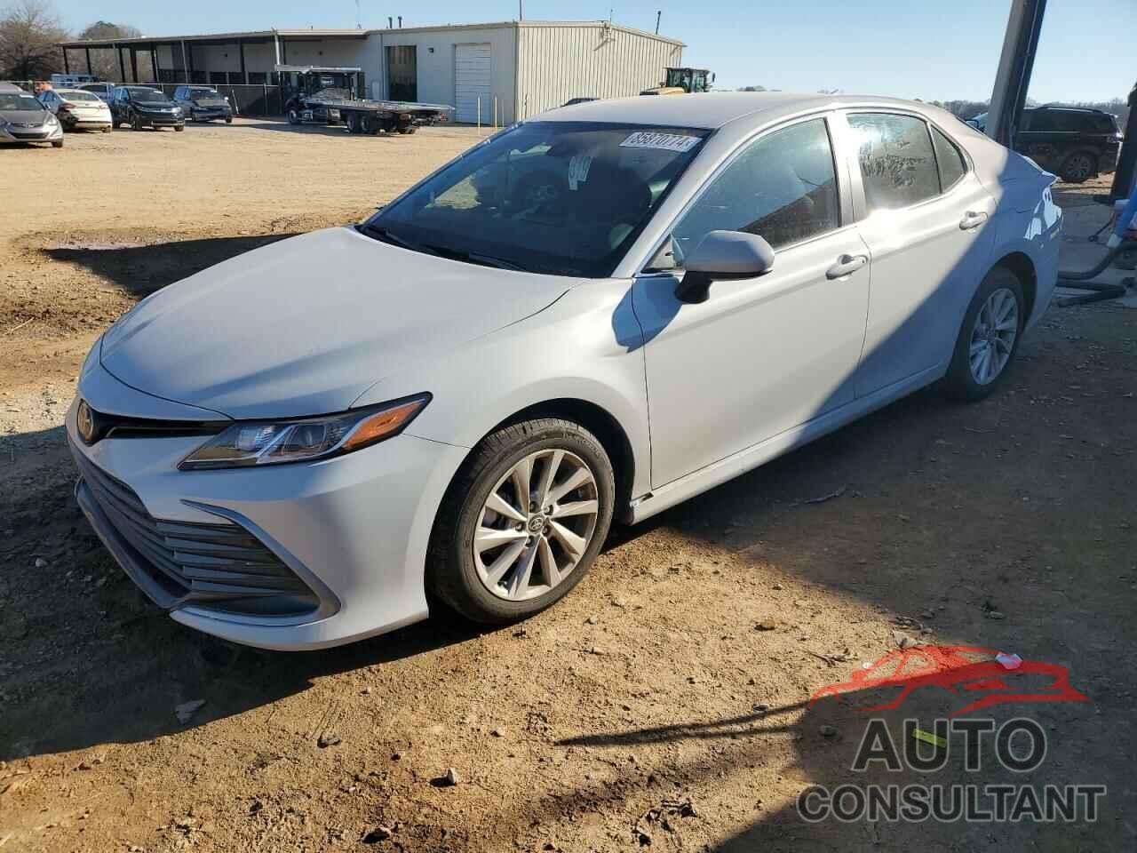 TOYOTA CAMRY 2024 - 4T1C11AK2RU196508