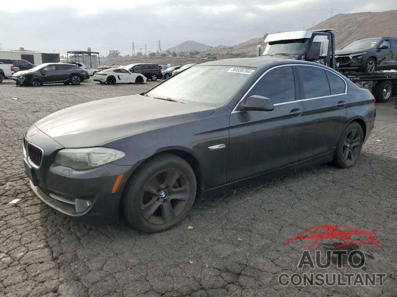 BMW 5 SERIES 2011 - WBAFR1C55BC737903