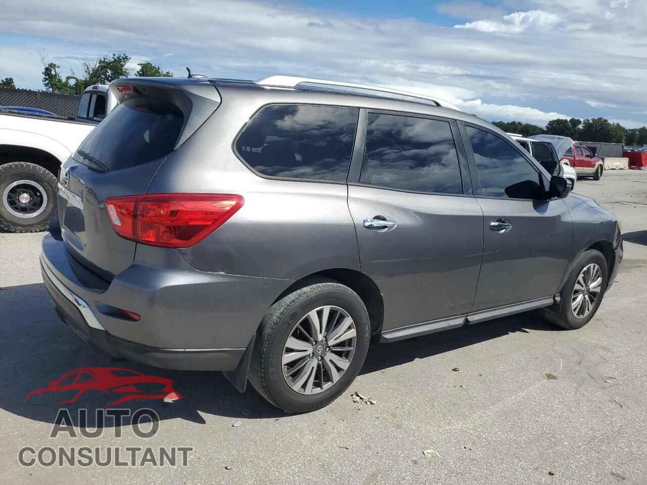 NISSAN PATHFINDER 2017 - 5N1DR2MN8HC622747