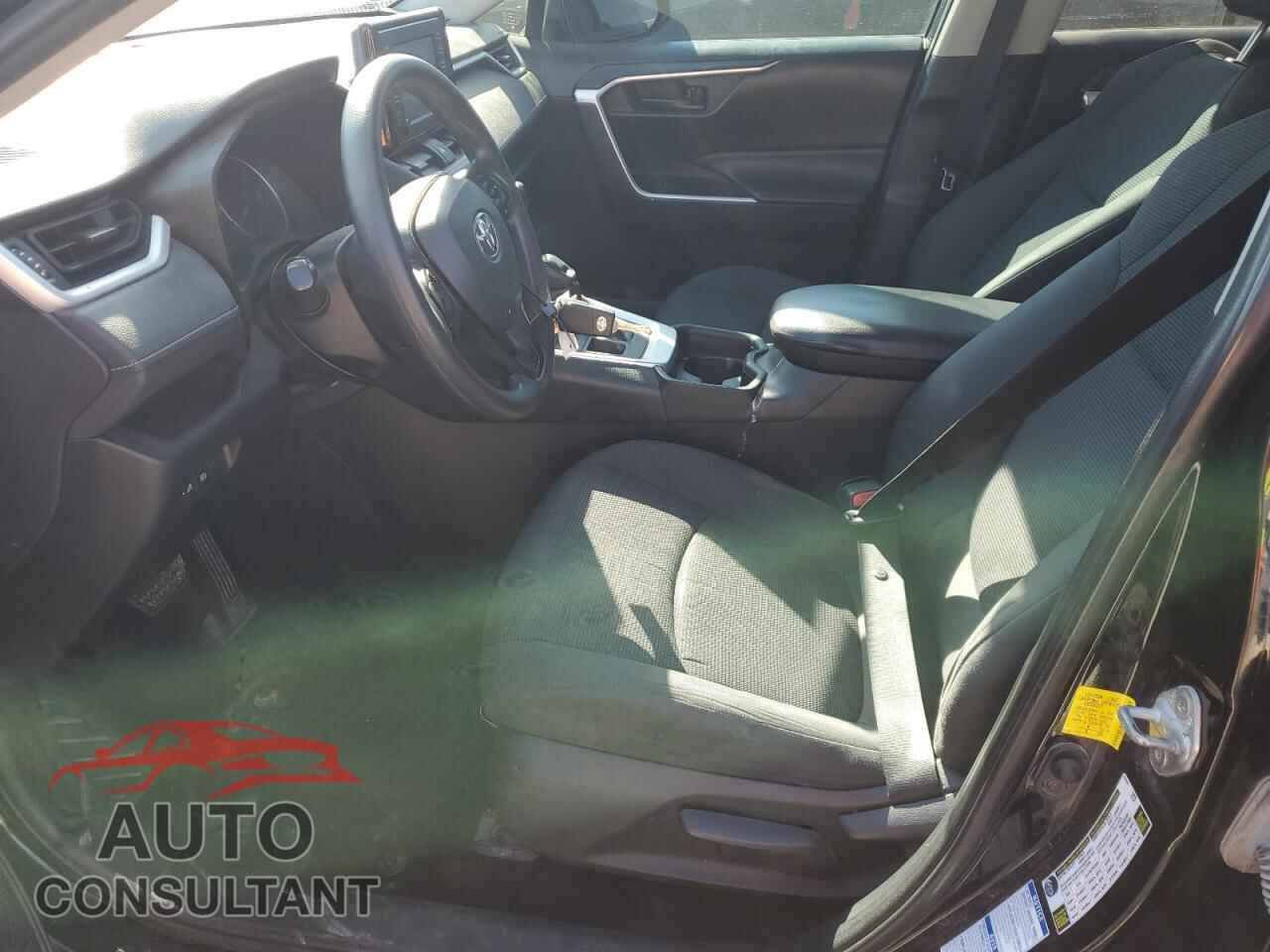 TOYOTA RAV4 2019 - 2T3F1RFV1KC007716