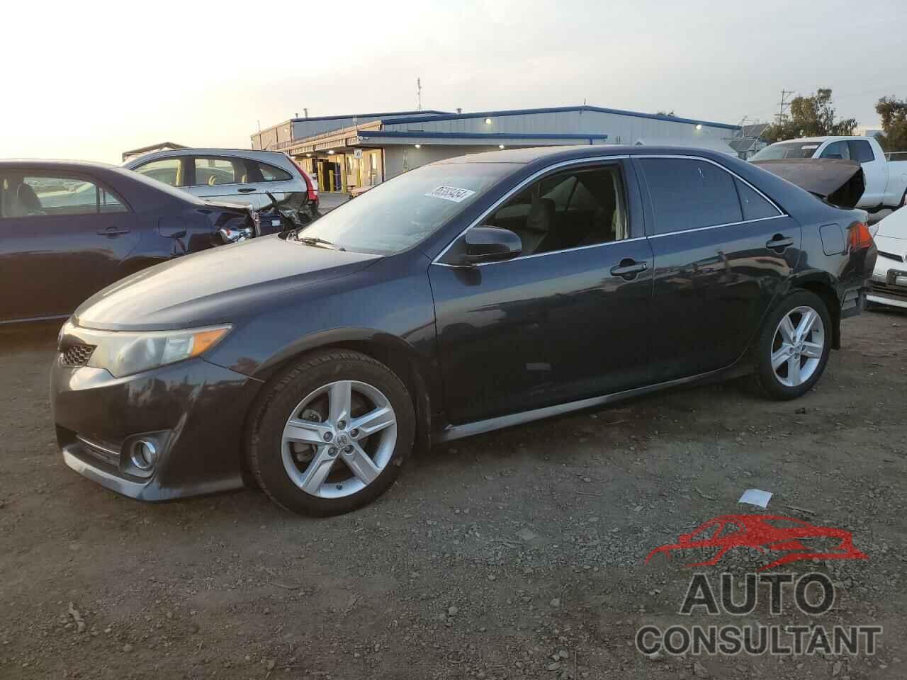 TOYOTA CAMRY 2014 - 4T1BF1FK1EU771438