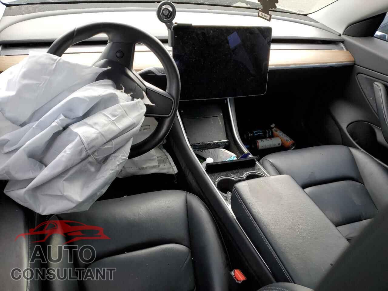 TESLA MODEL 3 2019 - 5YJ3E1EA6KF400204