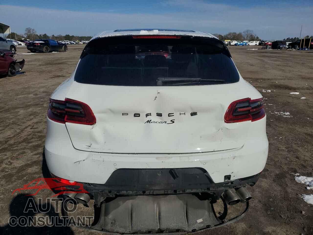 PORSCHE MACAN 2018 - WP1AB2A59JLB33715