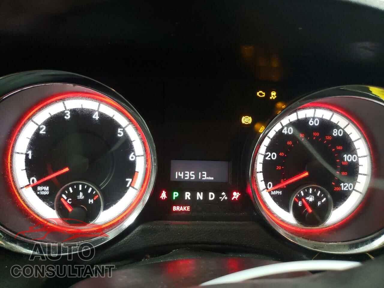 DODGE CARAVAN 2013 - 2C4RDGCG0DR741015