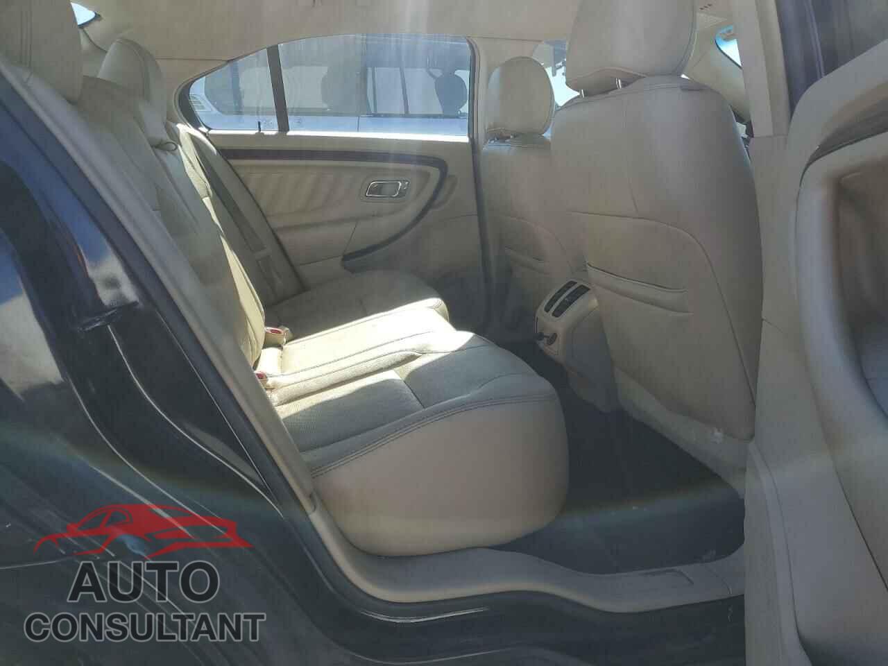 FORD TAURUS 2015 - 1FAHP2F82FG114790