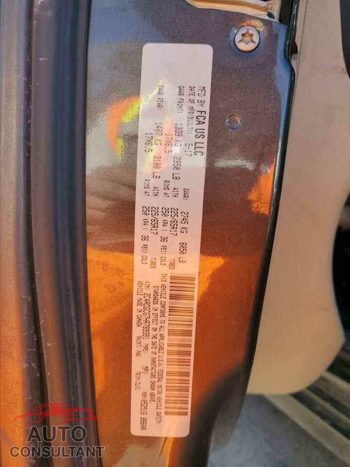 DODGE CARAVAN 2017 - 2C4RDGCG7HR789391