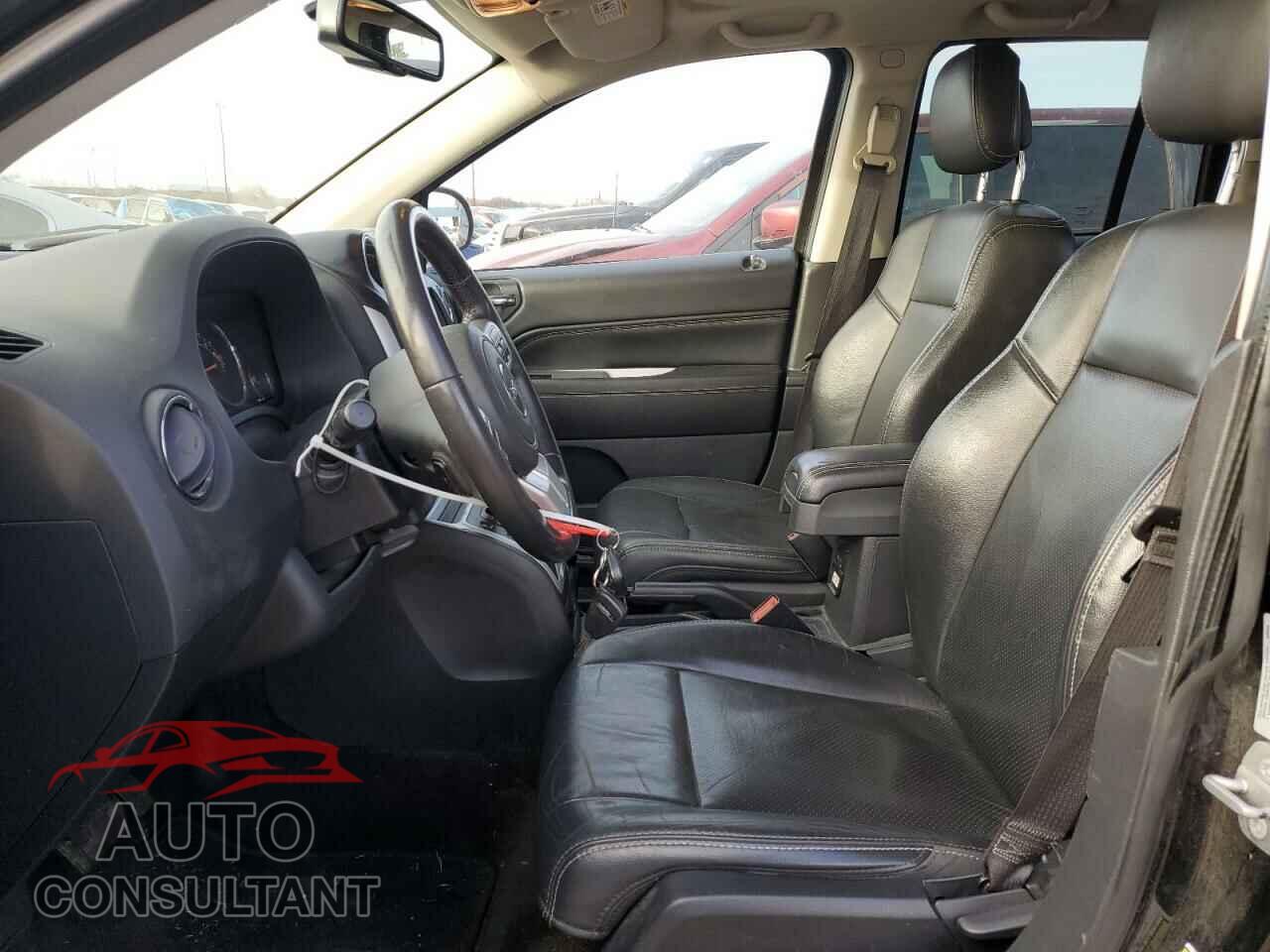 JEEP COMPASS 2017 - 1C4NJCEA9HD161716