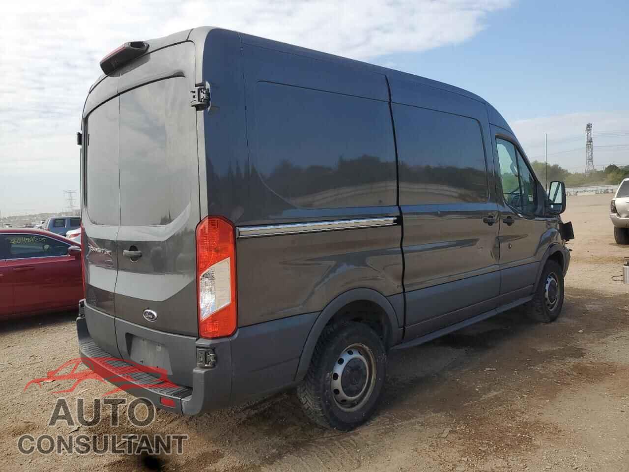 FORD TRANSIT 2018 - 1FTYR1CM6JKA51179