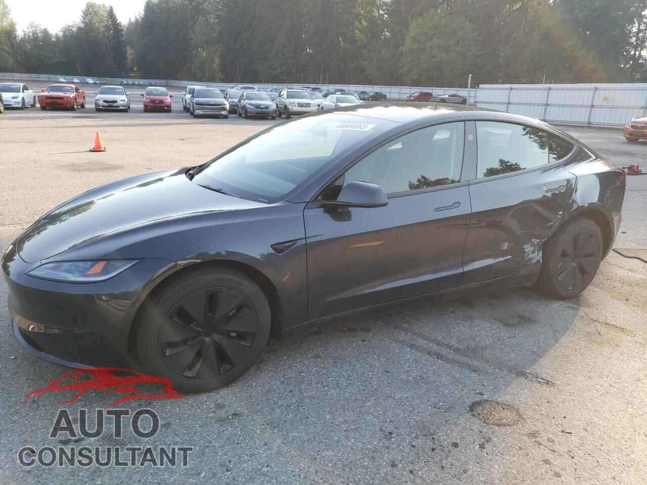 TESLA MODEL 3 2025 - 5YJ3E1EB0SF882774