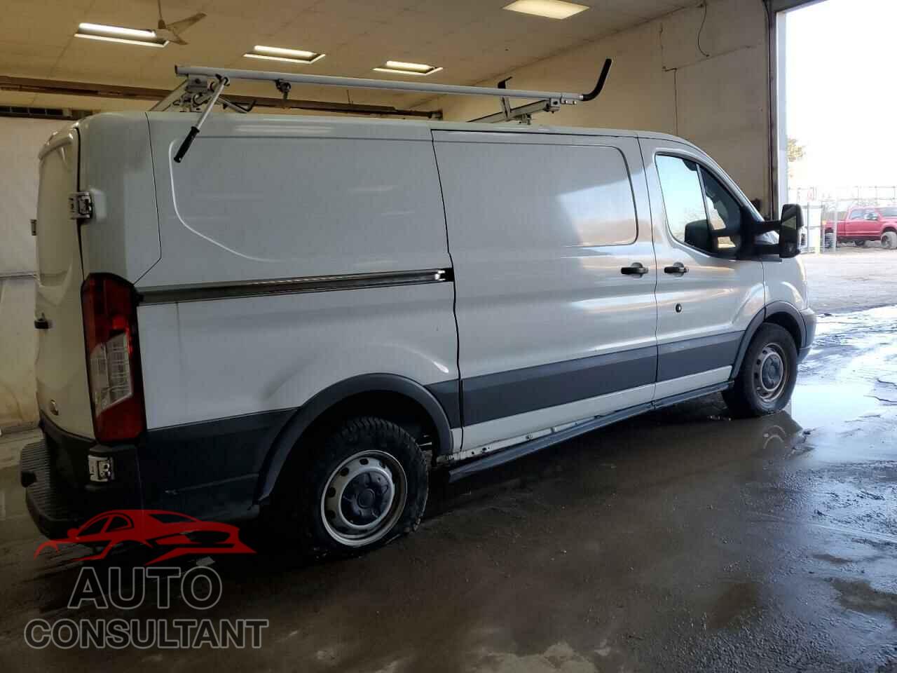 FORD TRANSIT 2015 - 1FTNE1YM0FKA45960