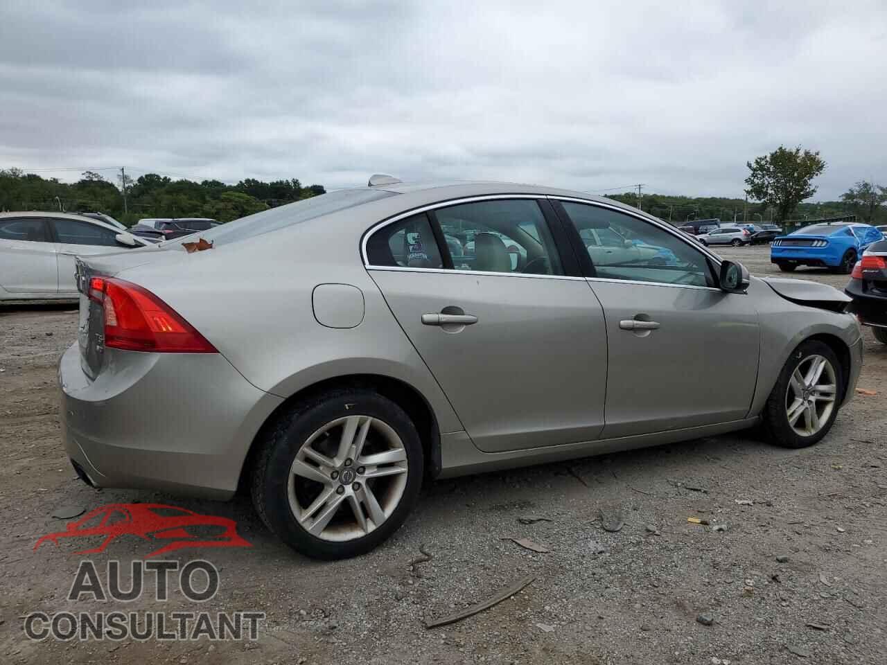 VOLVO S60 2014 - YV1612FH4E2283668