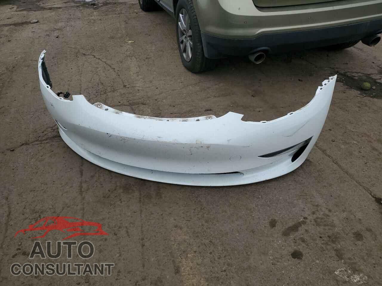 TESLA MODEL 3 2019 - 5YJ3E1EB8KF359566