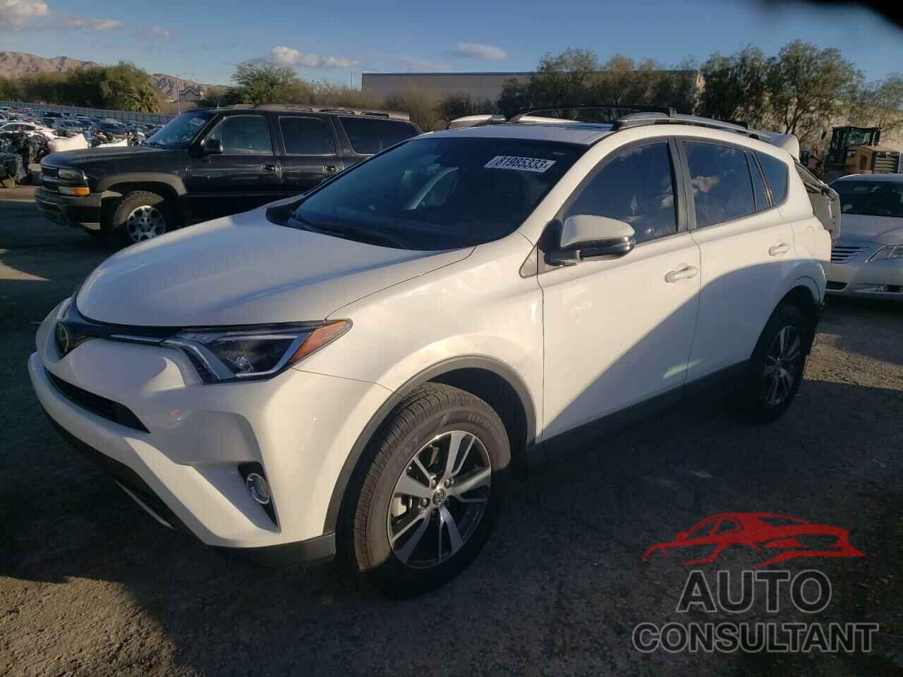TOYOTA RAV4 2018 - 2T3RFREV0JW854398