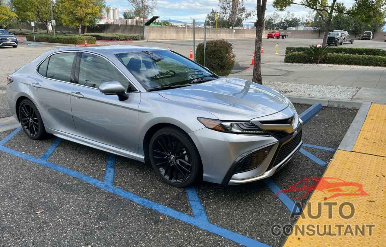 TOYOTA CAMRY 2023 - 4T1K61AK9PU770970