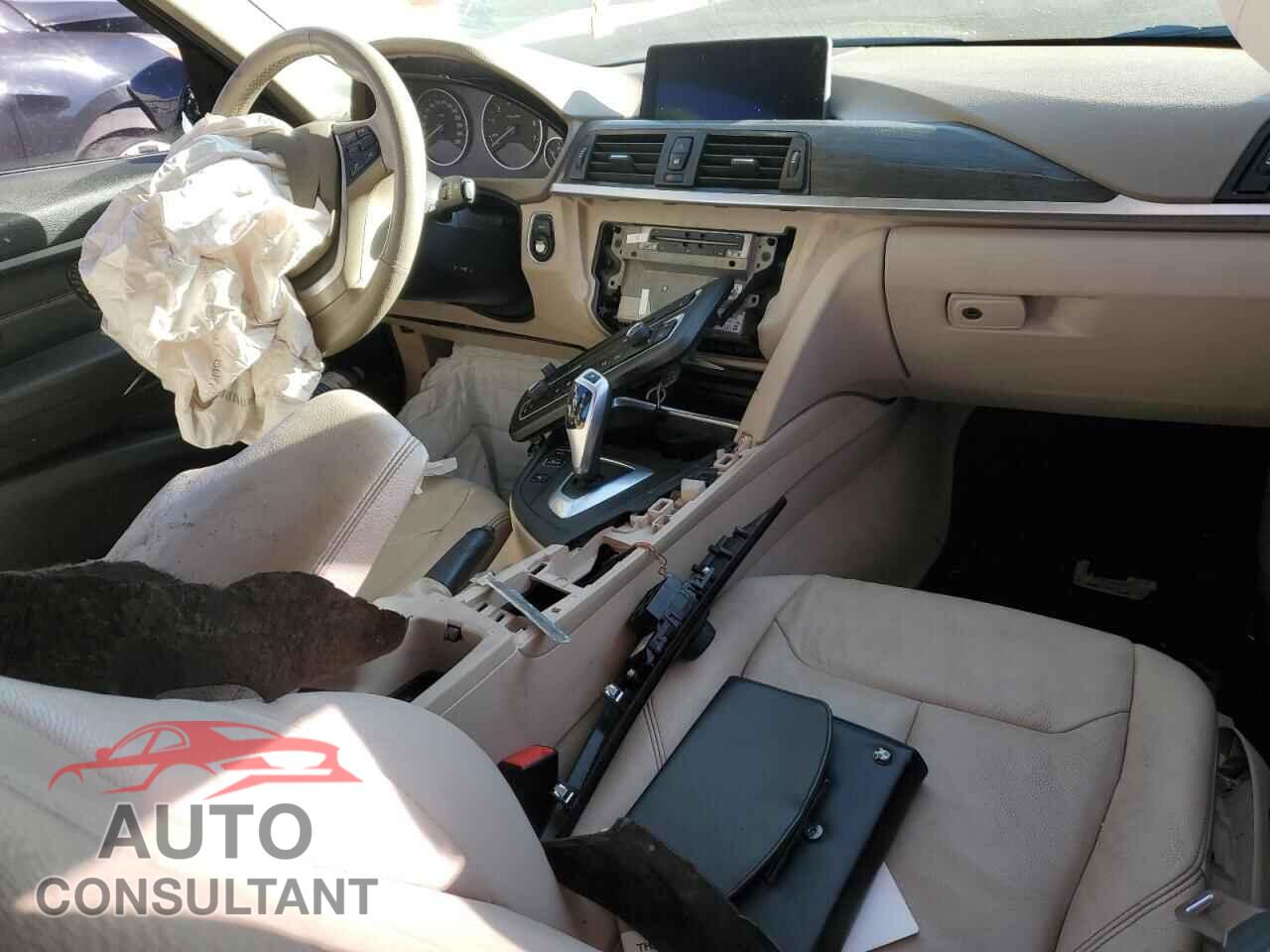 BMW 3 SERIES 2013 - WBA3B3C52DF539140