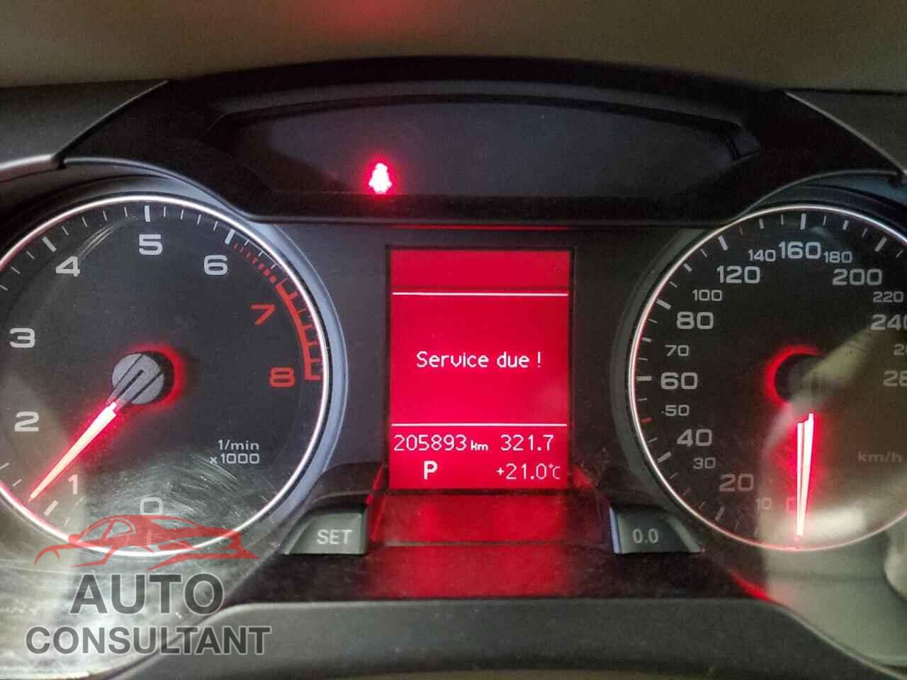 AUDI A4 2010 - WAUBFCFL2AN057974