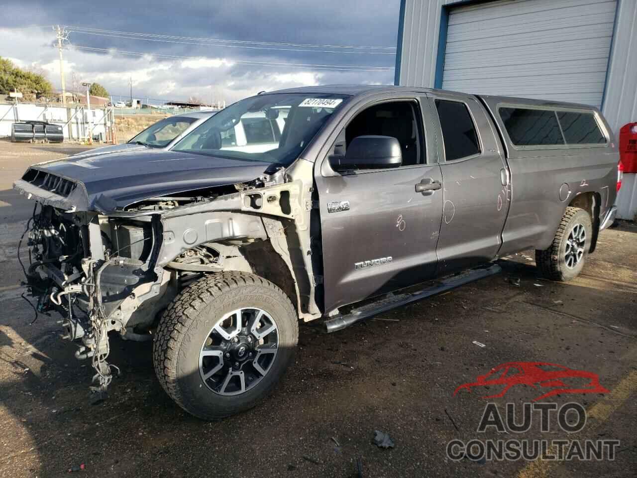 TOYOTA TUNDRA 2018 - 5TFCY5F13JX023025