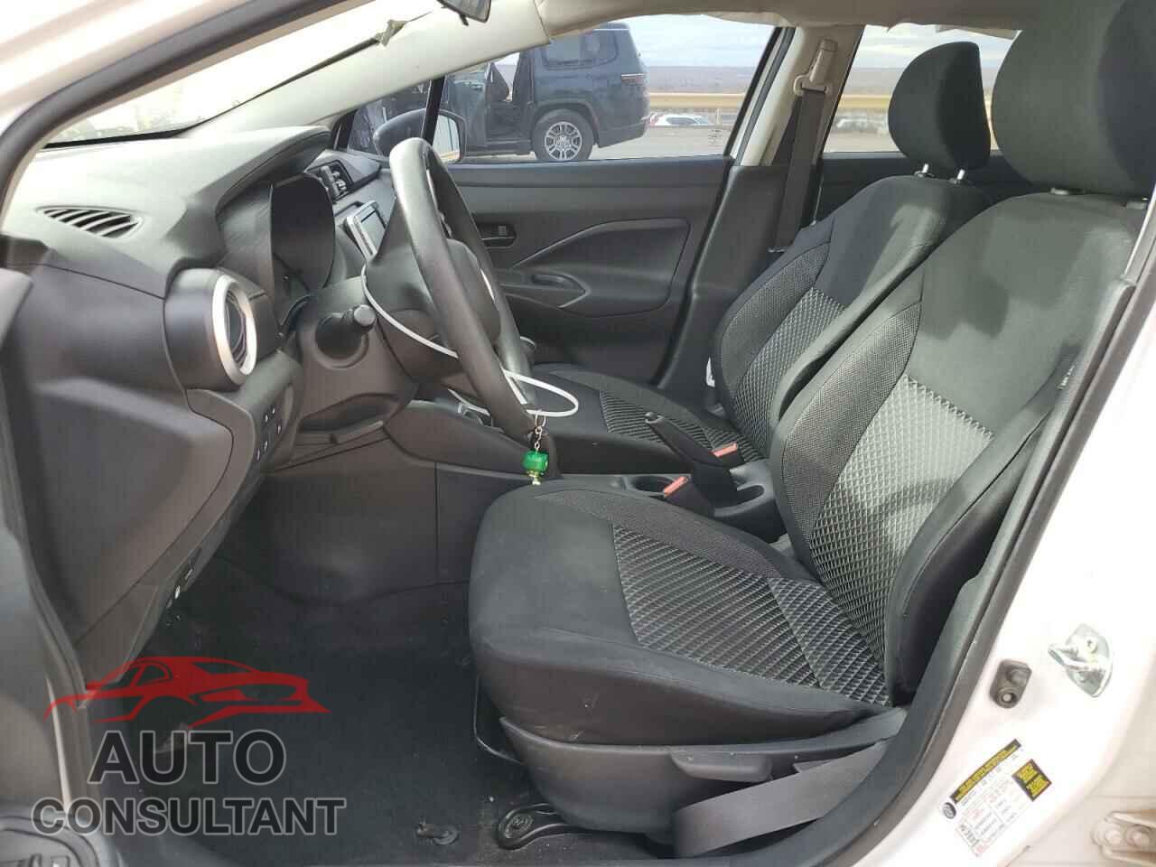 NISSAN VERSA 2020 - 3N1CN8BVXLL822742