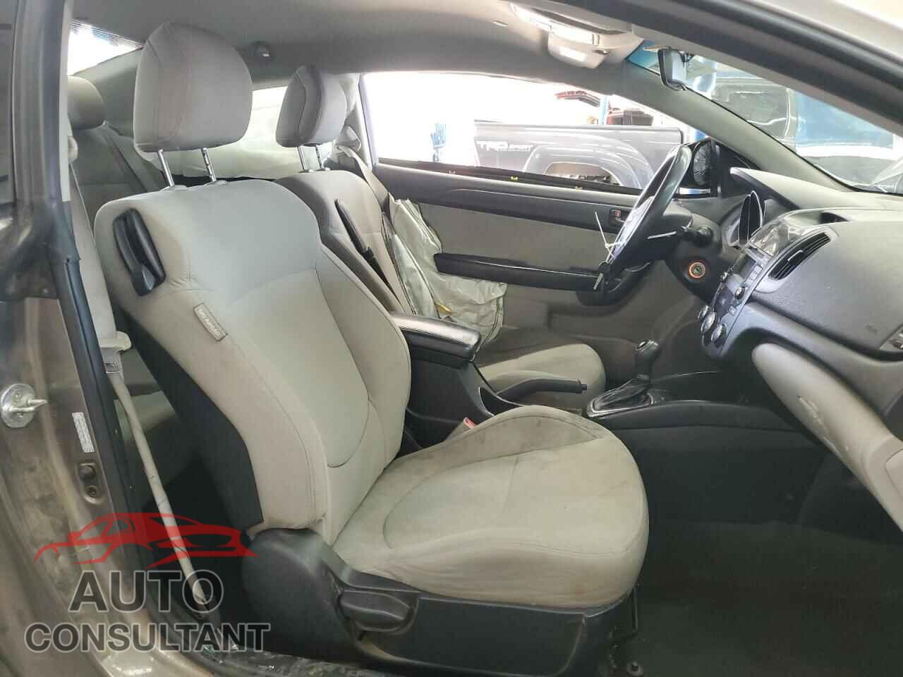 KIA FORTE 2012 - KNAFU6A26C5530544