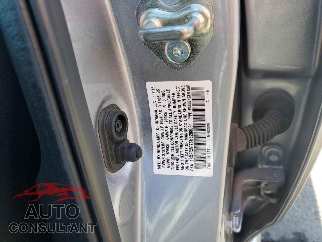 HONDA CIVIC 2017 - 19XFC2F76HE208081