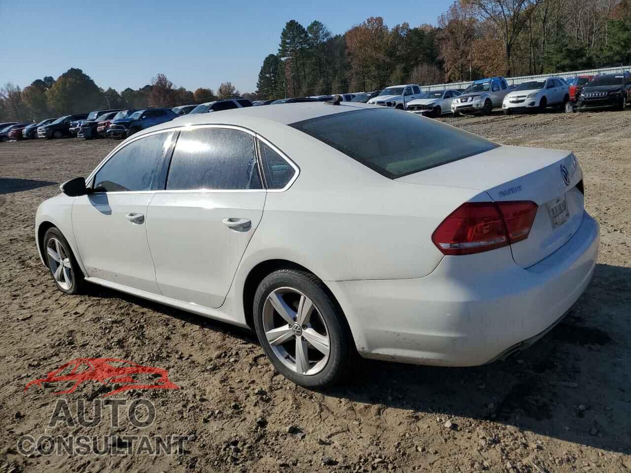 VOLKSWAGEN PASSAT 2012 - 1VWBP7A30CC071270
