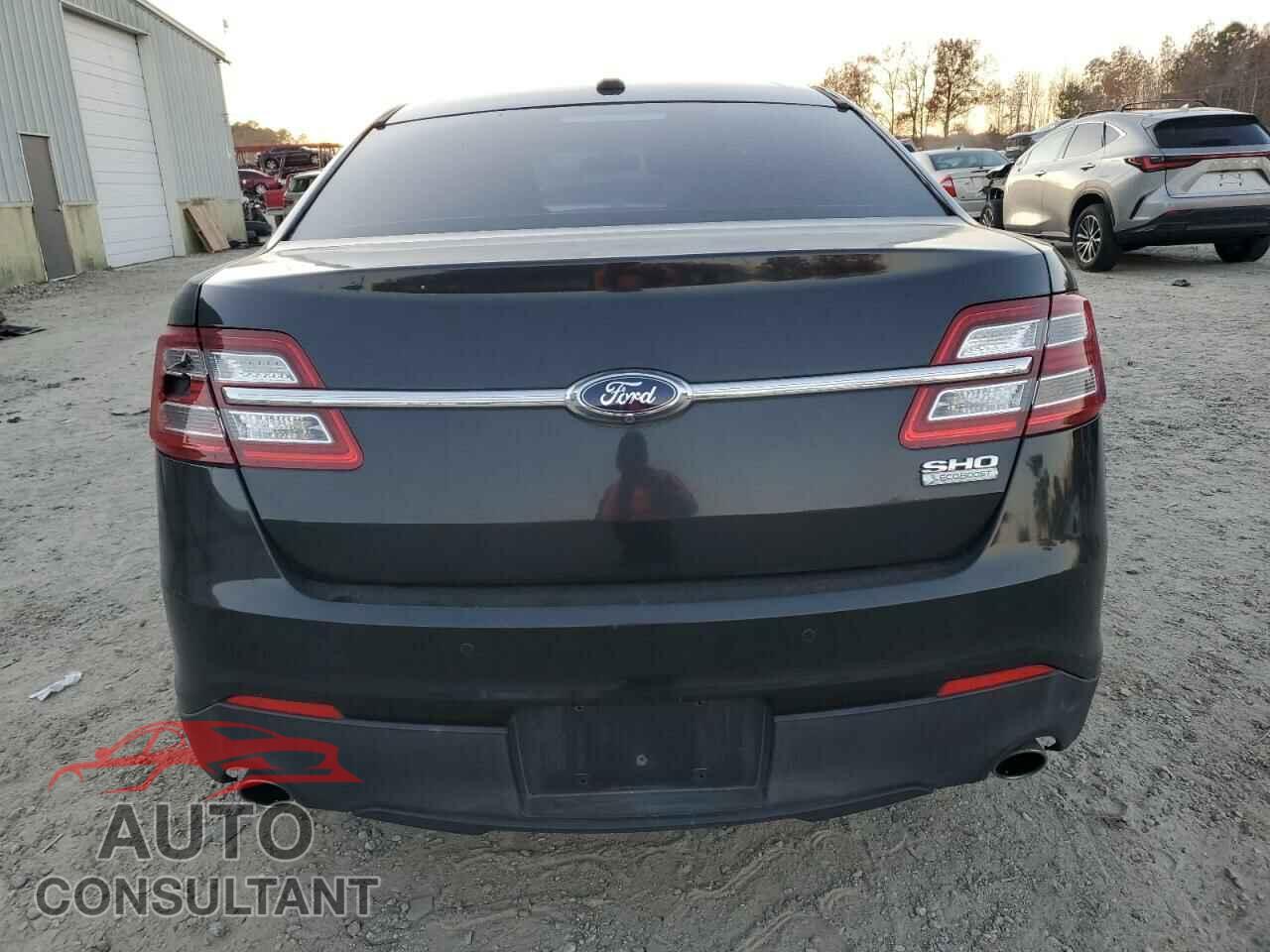 FORD TAURUS 2014 - 1FAHP2E80EG149196