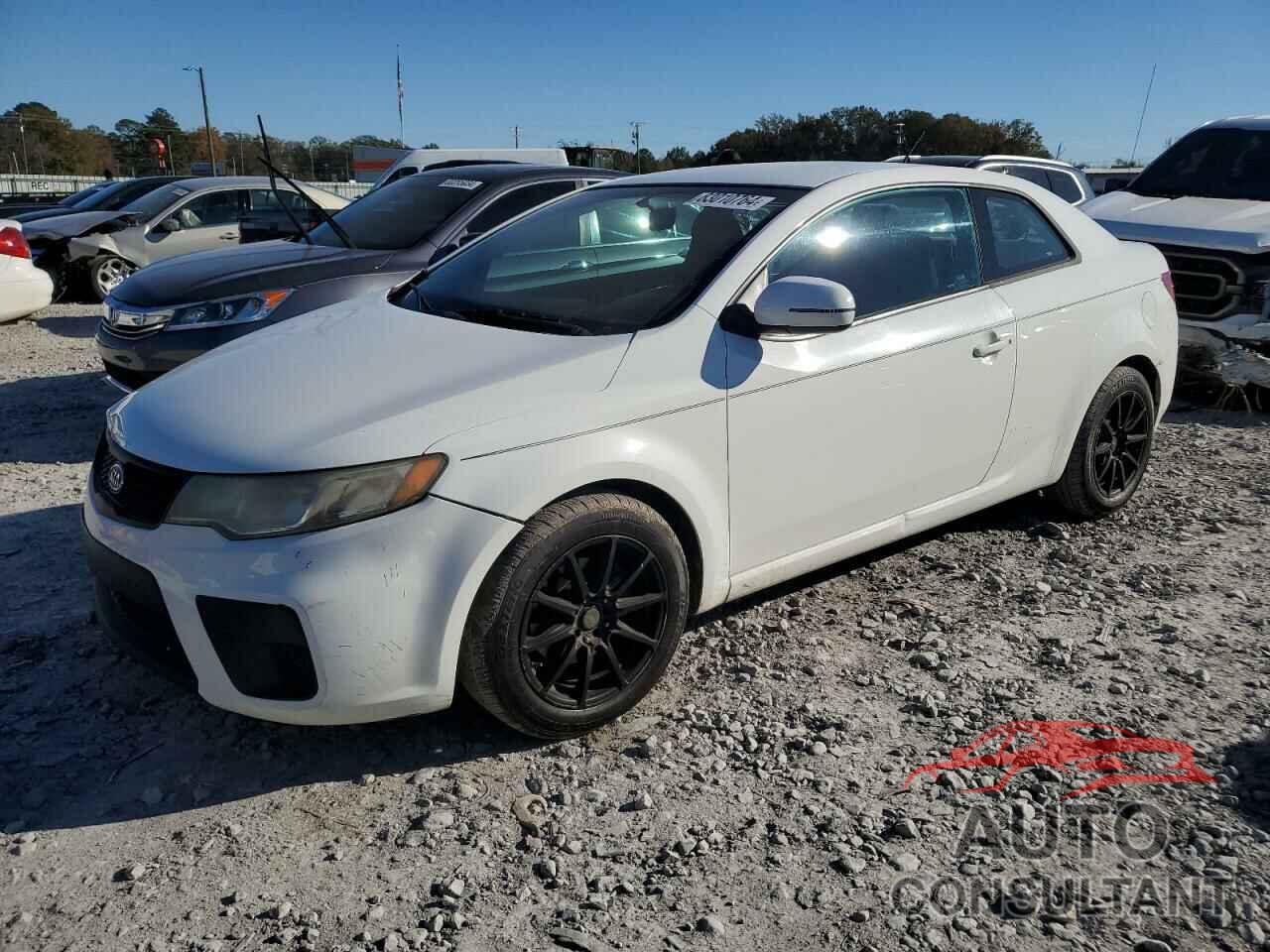 KIA FORTE 2011 - KNAFU6A20B5354704