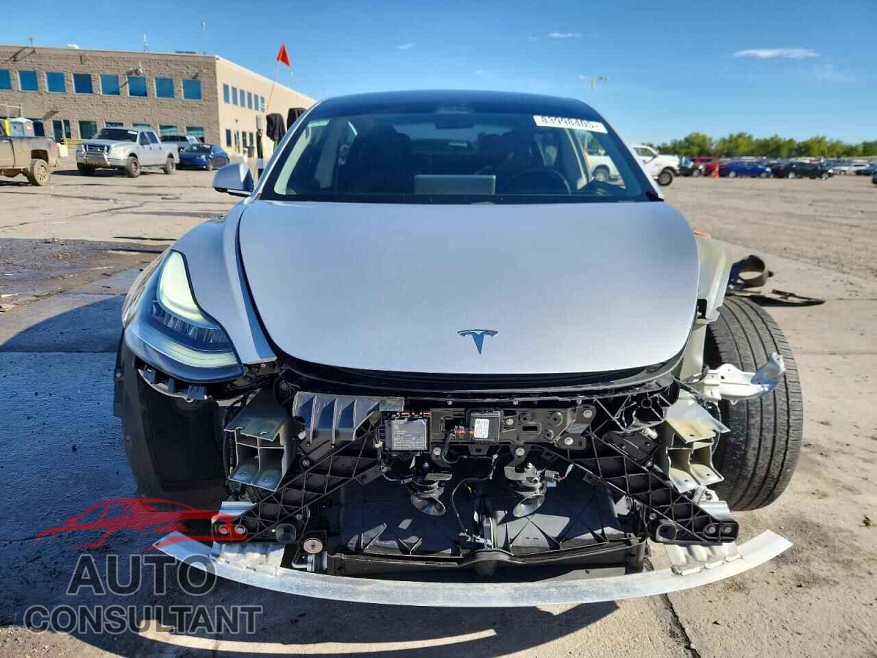 TESLA MODEL 3 2018 - 5YJ3E1EA4JF076541